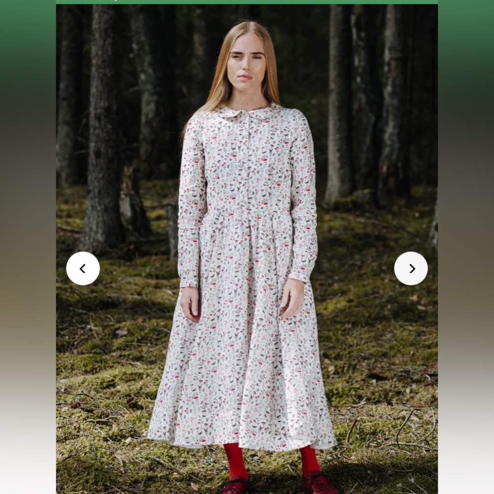 SOLD—-NWT CLASSIC XS long sleeve Son De Flor woodland wonder (small print)